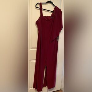 Elegant Burgundy Women's Pantsuit